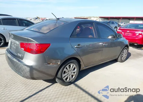 2010 Kia Forte Ex из США, поврежденный, VIN KNAFU4A21A5843809